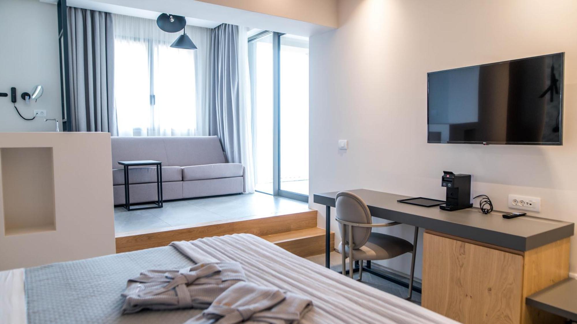 Alissachni Seaside Hotel Dherveni Exteriör bild